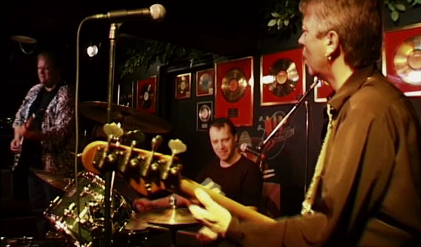 Nils Vest udgiver 90’er rock (TV)