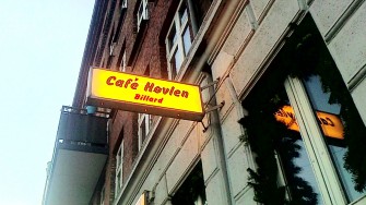 Café Høvlen er gået røgfrit