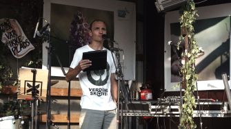 Formanden for Verdens Skove: Handler det hele om penge?