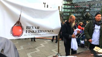 Aflevering af 50.000 underskrifter