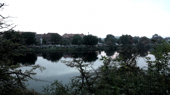 Mindemarch for Kim Larsen