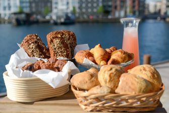 Ny søndagsbager i Broens Gadekøkken