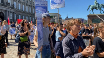 Carsten Jensen taler ved “STOP Lynetteholm” demonstration
