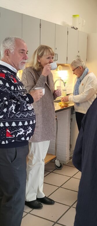 Indsamlingstræ i Amager Centret fik smilet frem hos 62 børn fra Ukraine