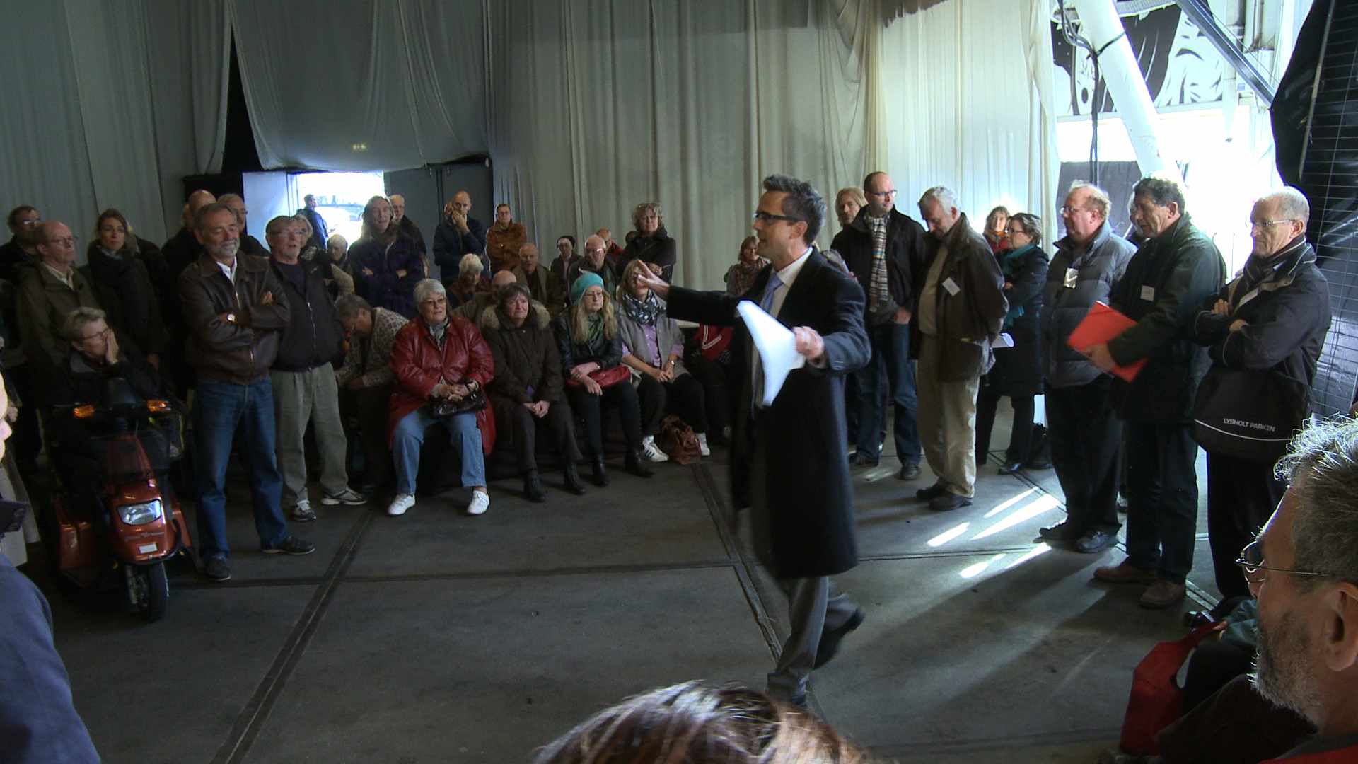 Bro-debat: 150 mødte op til Naturklagenævnets offentlige møde 14.10 (TV)